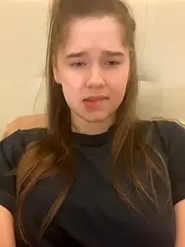 HornyGirlH — FULL NAKED