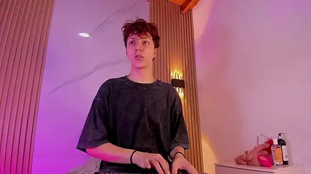 Freechat IM_DAREN on StripChat