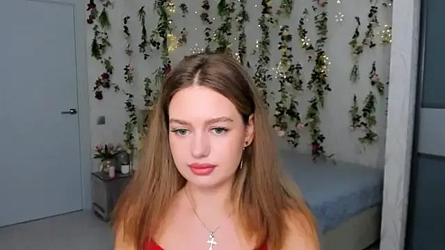 Freechat MiracleCurly on StripChat