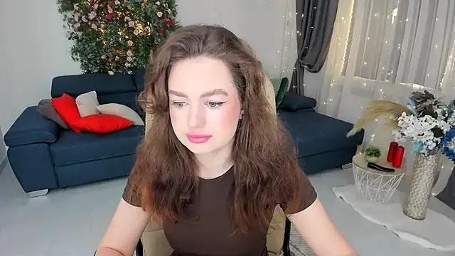 Freechat MiracleCurly on StripChat