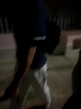 Freechat royalgirls_x on StripChat