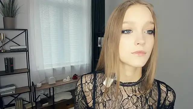 StripChat SerrenaAa is Freechat SerrenaAa — tease with my chest