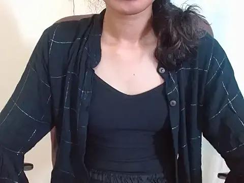 Freechat smallcuute on StripChat