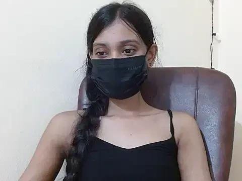 Freechat smallcuute on StripChat