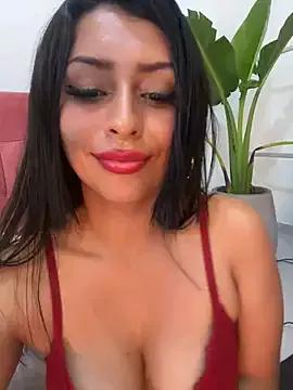 sweetAli_ on StripChat 
