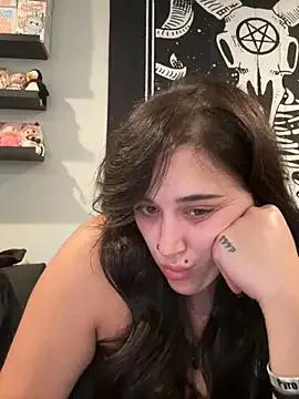 Freechat ThicBunz on StripChat