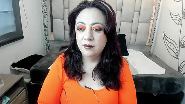 StripChat Victoria_Adamns is Freechat Victoria_Adamns — MASTURBATE WITH MY DILDO +