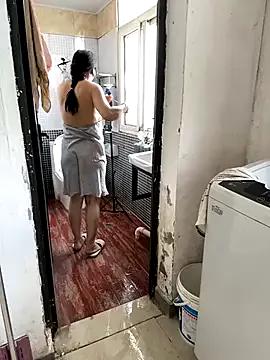 Freechat xiiuuff18 on StripChat